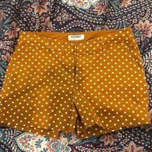 Polka dot shorts size 6